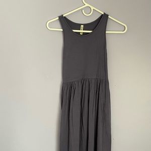 Long dress. I am 5’6 and this dress goes down to my feet